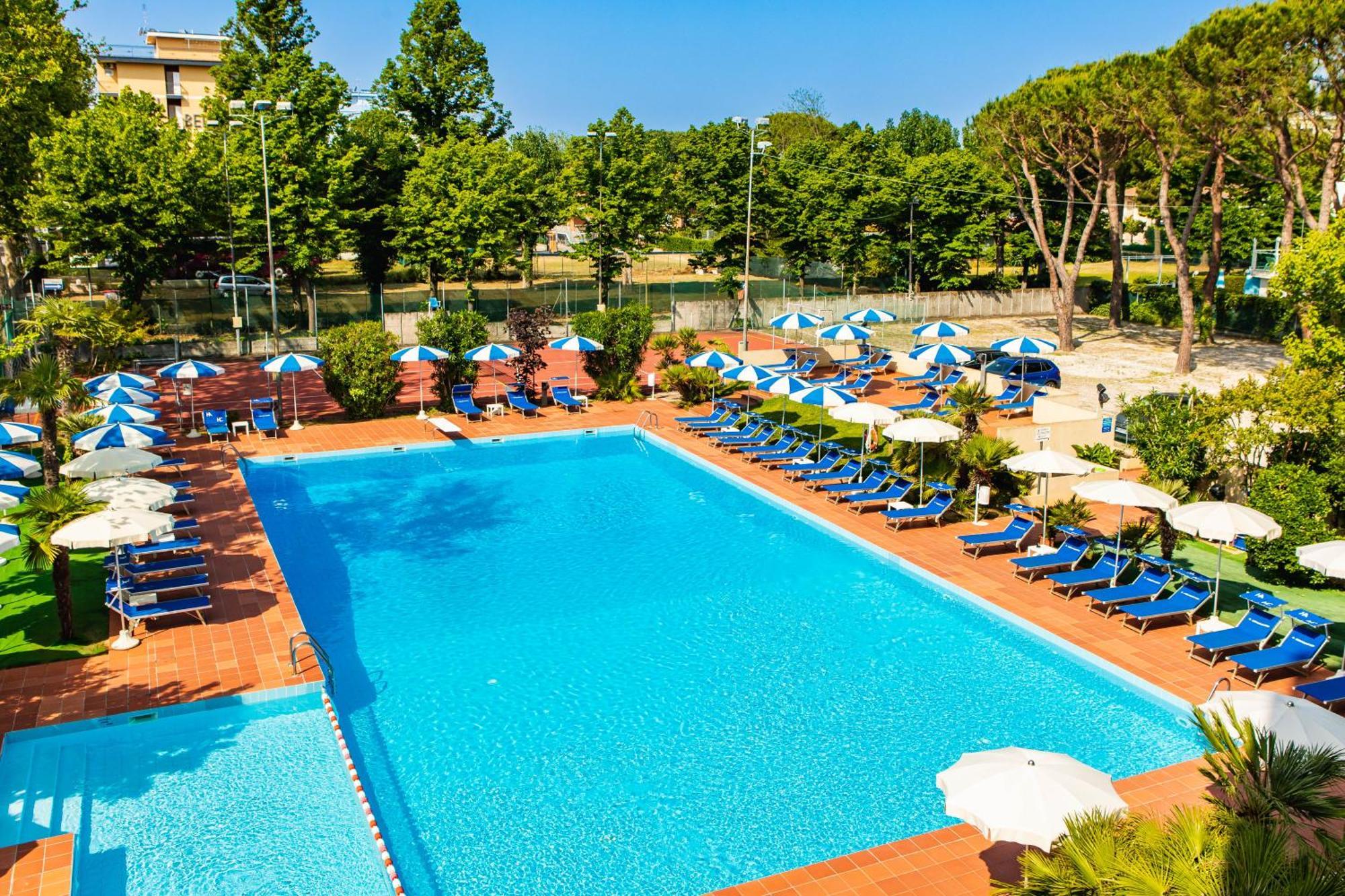 Hotel Caravelle Cesenatico Dış mekan fotoğraf