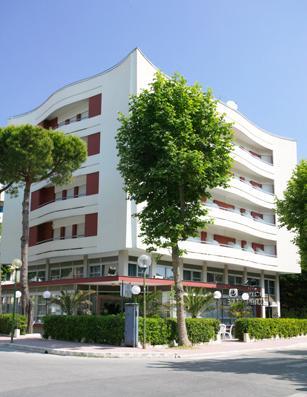 Hotel Caravelle Cesenatico Dış mekan fotoğraf